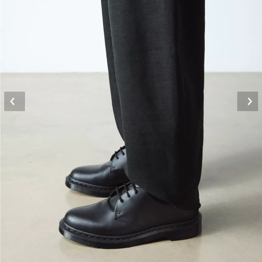 Dr. Martens 1461 MONO SMOOTH LEATHER OXFORD SHOES 8 Men’s